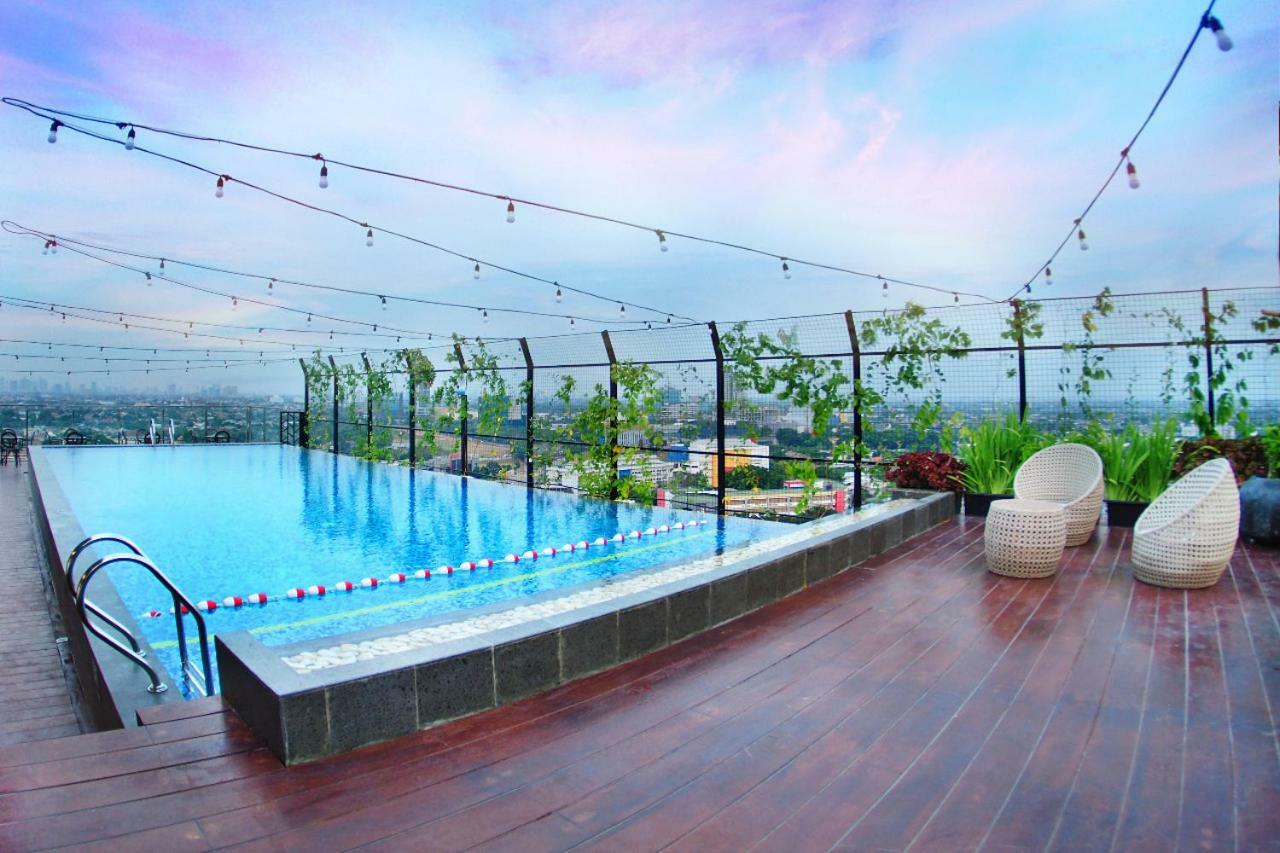 Aviary Bintaro Otel Serpong Dış mekan fotoğraf